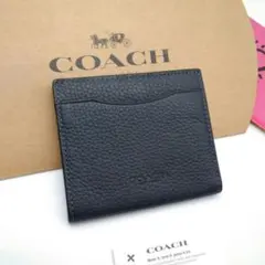 新品　COACH　本日限定値下げ！カード入れ　折り財布　メンズ人気の小銭入れ付き