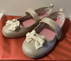 シルバーリボン付きフォーマルシューズ