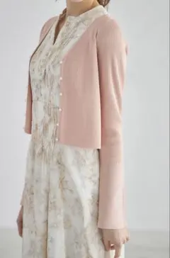 トッコクローゼット　フロントパール釦ラメ入りフレアスリーブリブニットカーディガン