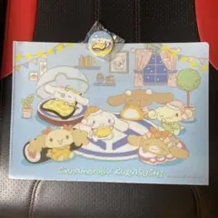 くら寿司　シナモロール 缶バッジ　シナモンロールクリアファイル　みるく