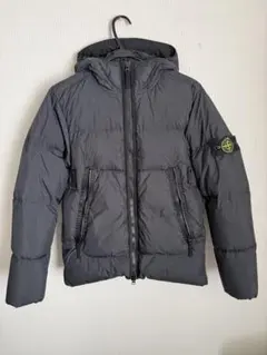 Stone Island CRINKLE REPS DOWN ブラック　Sサイズのサムネイル