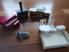 ミニチュア家具シルバニアファミリー他