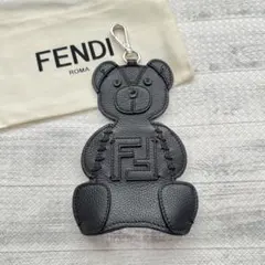 【★YOU22★様専用】FENDI レザー製 ベア型 チャーム キーホルダー