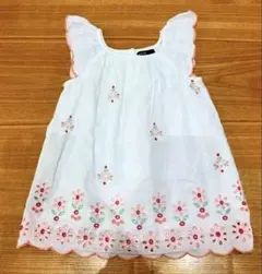 babyGap 花柄刺繍の白いワンピース12-18ヶ月（80㎝）綿100%