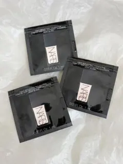 【NARS】 ライトリフレクティングファンデーション　02166サンプル 3個のサムネイル