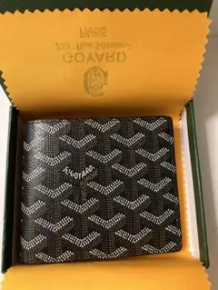 GOYARD（ゴヤール）二つ折り財布 ブラック コンパクトウォレット 箱付きのサムネイル