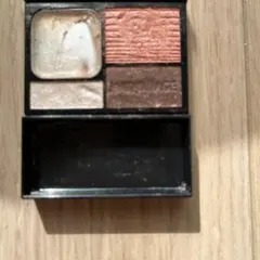 マキアージュアイシャドウ RD312