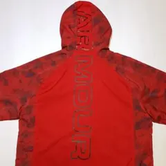 UNDER ARMOUR フード付き迷彩ウインドブレーカー キッズ YXL 赤