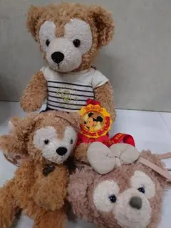 ダッフィー3点セットおまけ付き　ぬいぐるみSサイズ　コインケース　ウエストポーチ