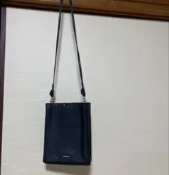 Item thumbnail for item 405ded63-85f2-4442-83d3-1b12c3196a8a