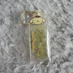 サンリオ　ポムポムプリン アクリルキーホルダー