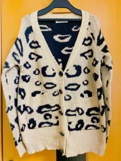 JURIANO JURRIE ニットのサムネイル