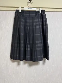 バーバリー　チェック柄　チャコールグレースカート　38