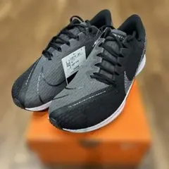 ライバルフライ スニーカー