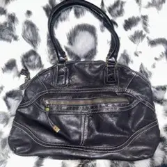 【Sissi Rossi】ショルダーバッグブラック本革イタリア製 肩紐付き