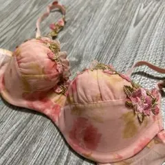 Item thumbnail for item 5333d6f6-4233-4dc0-8151-00e459807026