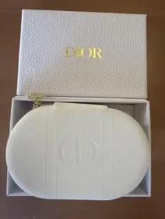 新品未使用】DIOR GARDEN CLUTCH 001 - メルカリ