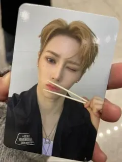 Item thumbnail for item 8b48efe7-b1f2-4196-a125-4c912eb84f59