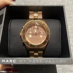 MARC BY MARC JACOBS ゴールド クロノグラフ腕時計