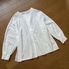 組曲　ボリュームスリーブ　ギャザー　プルオーバー ブラウス　オンワード 樫山のサムネイル
