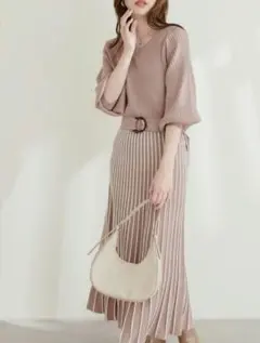 新品未使用タグ付き　natural couture　配色ニットプリーツワンピース