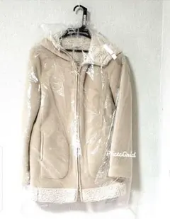 ユニクロ　フリース　コート　ベージュ