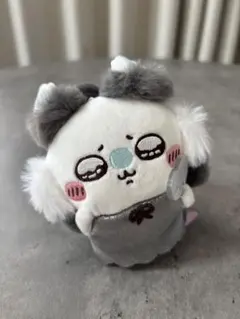 ちいかわ 季節だもんマスコット　モモンガのサムネイル