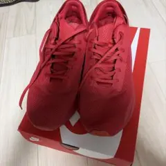 NIKE スニーカー レッドのサムネイル