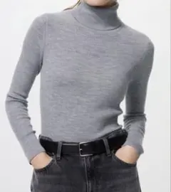 【UNIQLO】エクストラファインメリノリブタートルネックセーター グレー　Ｌ