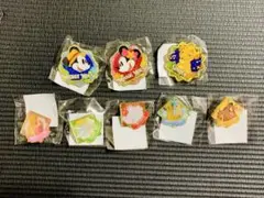 ディズニーオンクラシック　2025 カプセルトイ　ピンバッジ　セミコンプ