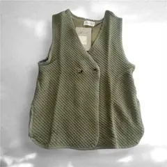 オリーブグリーン キルティングダウンベスト