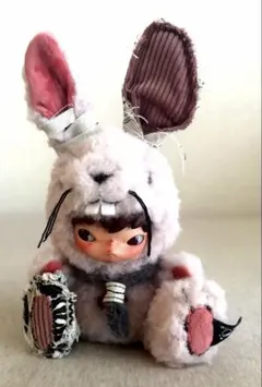 popmart Hirono Little Hare ぬいぐるみ