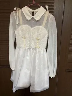 リズリサ　希少　ホワイトフリルミニワンピース
