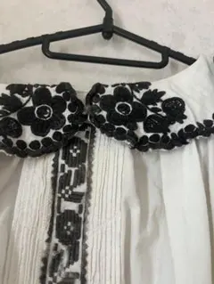 ジャンヌバレ ヴィンテージ ウクライナ刺繍ブラウス - メルカリ