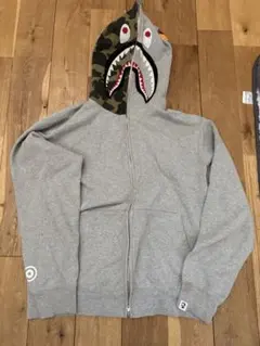 c*f様 BAPE シャークパーカー M グレー