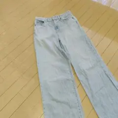 UNIQLO ストレートデニム 25