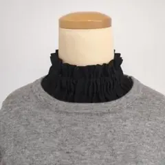 フリル付き黒つけ襟