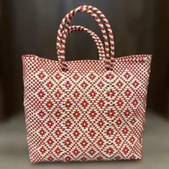 Item thumbnail for item daca474c-50aa-4b2b-8a41-1877605a26e1