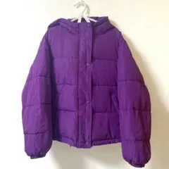 フード付き紫色ダウンジャケット
