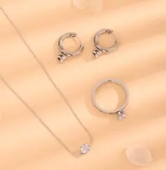 ラスト1 サージカルステンレス 3セットczダイヤ ピアスリングネックレス