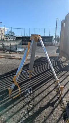 【George様専用】　アルミ製調整可能三脚　測量