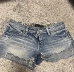 ダメージデニムショートパンツ ローライズ ブルー