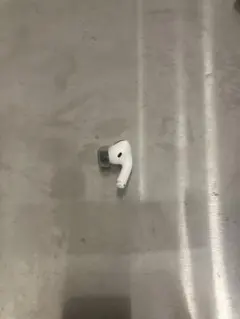 Apple AirPods Pro ワイヤレスイヤホン　右耳