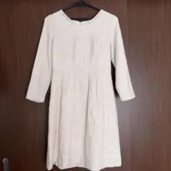 アイボリー ビジュー付きワンピーススーツ　any SiS