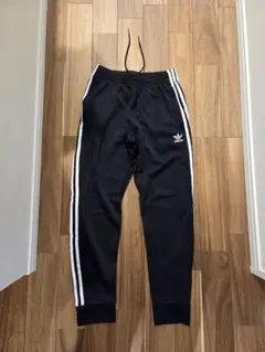 adidas 3本ライン トラックパンツ Mサイズ