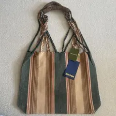 Item thumbnail for item 72e9f870-bc18-4cf4-a917-98557ab9dc23