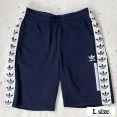 adidas トレフォイル ハーフパンツ スウェット ネイビーのサムネイル
