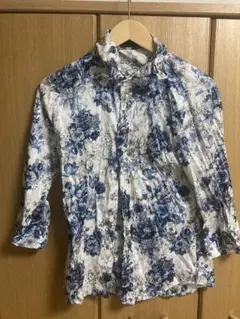 xfrm 花柄　シャツ　サイズ　2 Mサイズのサムネイル