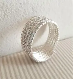 【ラスト1点】新品 レディース シルバー バングル 5連 ラインストーン クリア