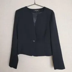 UNTITLED　セットアップ　パンツスーツ　ノーカラージャケット